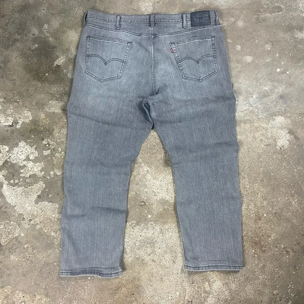 Levi's 541 Jeans Size 42x30 Gray Denim Medium Wash‎ Athletic Fit Tapered Leg